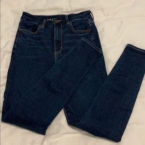 Curvy super high rise Next level stretch.